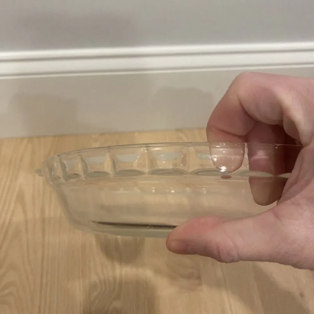 Pyrex #229 Round Bakeware 10” With Small Handles